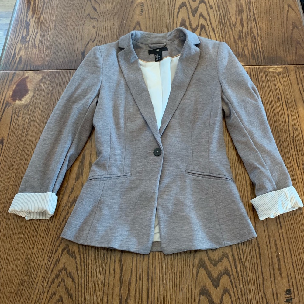 Women’s H&M Grey Blazer